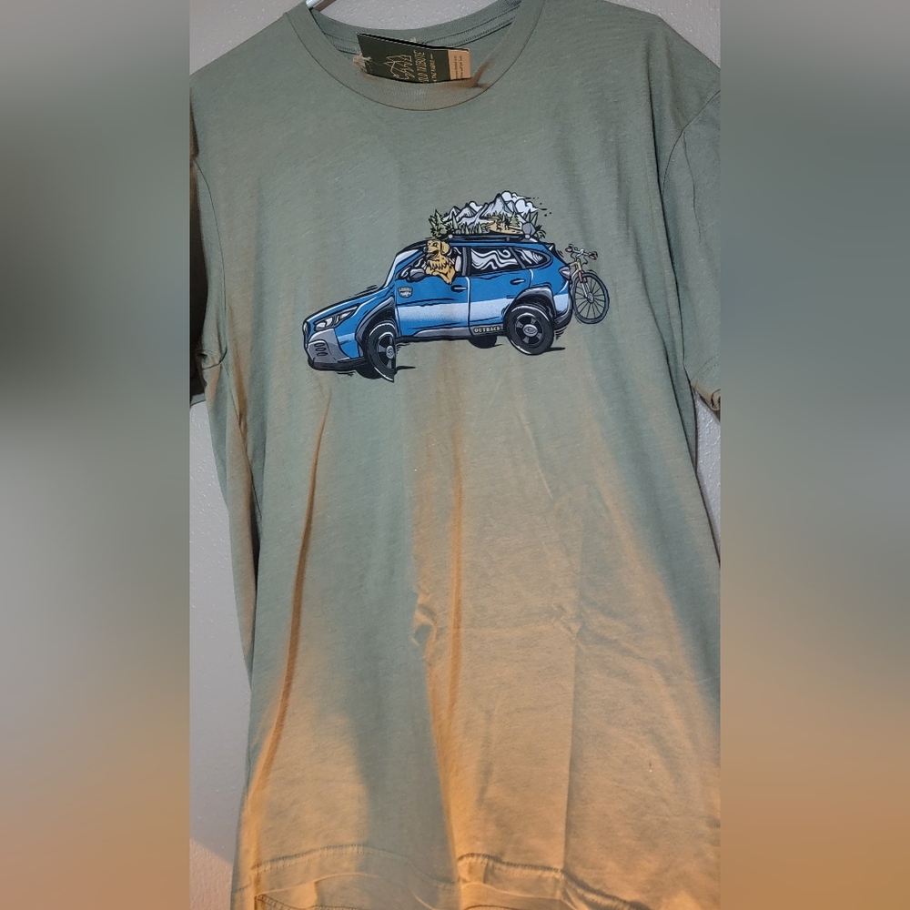 NWT Wikd Tribute tee LARGE